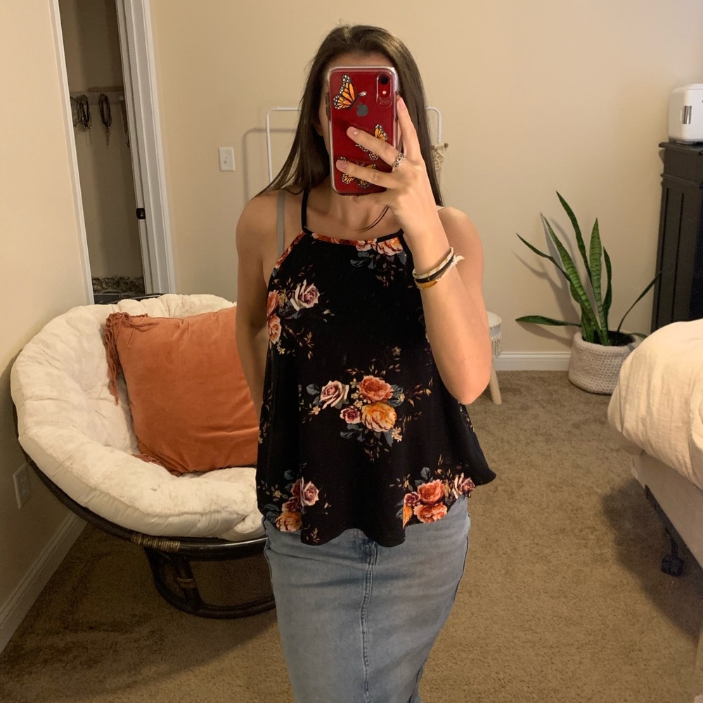 Black floral tank top